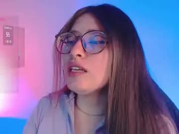 lylia_coliin from Chaturbate