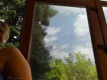 m1ss_ariana from Chaturbate