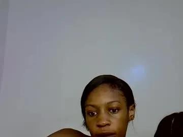 Mamimars from Chaturbate