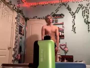 mammothboii2 from Chaturbate
