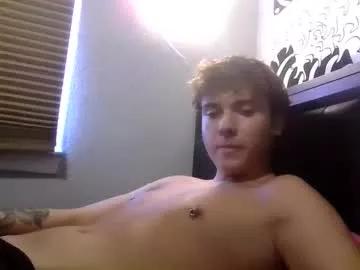 mammothboii2 from Chaturbate