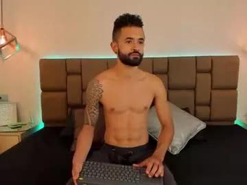 Max_greenn from Chaturbate