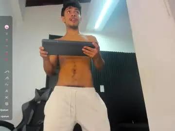 Maximiliano_jam from Chaturbate