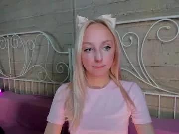 maya_snoww from Chaturbate