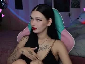 mella_freya from Chaturbate