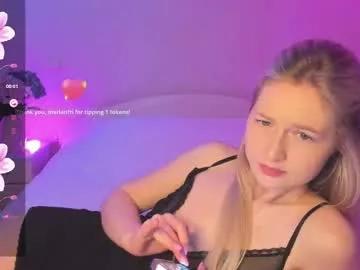 mellina_tey from Chaturbate