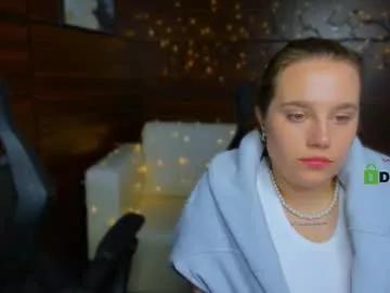 merli_lux from Chaturbate is Freechat