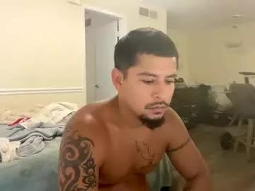 miamiclos1 from Chaturbate