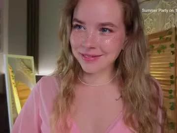 milly_shy from Chaturbate
