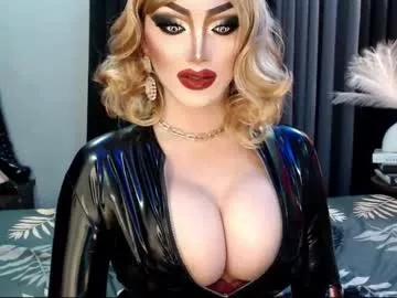misschannel4sub from Chaturbate