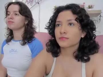 molly_and_ivy from Chaturbate