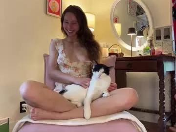 mommamia12 from Chaturbate