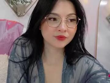 naamah_b from Chaturbate