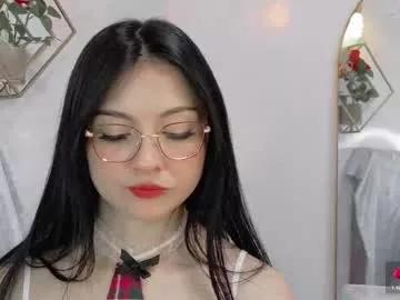 naamah_b from Chaturbate