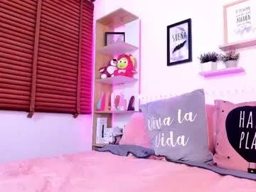 nata_villalobos from Chaturbate