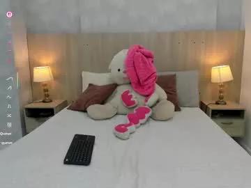 nataly_calderon from Chaturbate