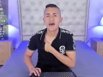niick_adams from Chaturbate