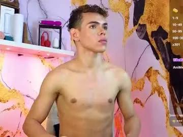 nijinsky_latinboy from Chaturbate