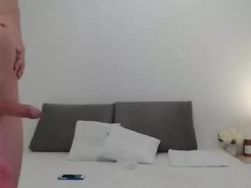 nikki_maks from Chaturbate