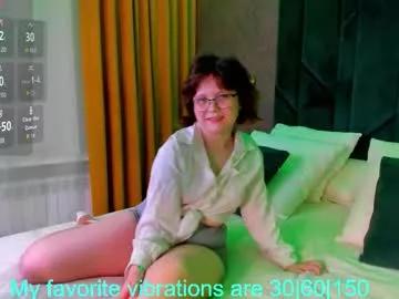 nina_lunaa from Chaturbate