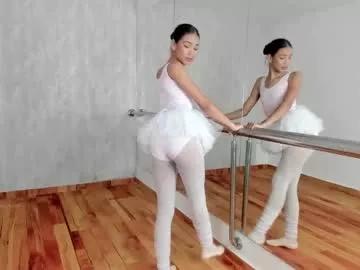 nina_ponse from Chaturbate