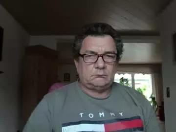 nobbie44 from Chaturbate