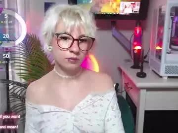 Obedientt_ from Chaturbate