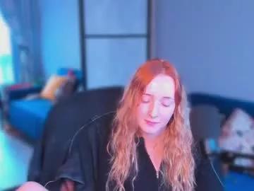 oddlyfamiliar from Chaturbate