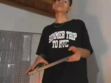 officialdominic from Chaturbate