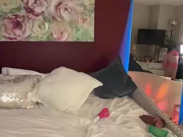 officiallyonlytams from Chaturbate