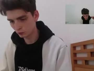 ofsolovicio from Chaturbate