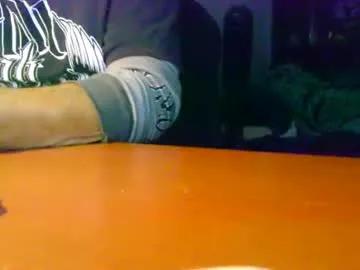 ozzyrickster from Chaturbate