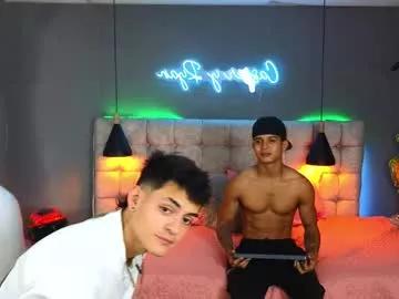 paradise_boy_s from Chaturbate