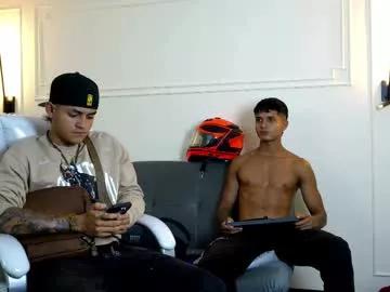 paradise_boy_s from Chaturbate