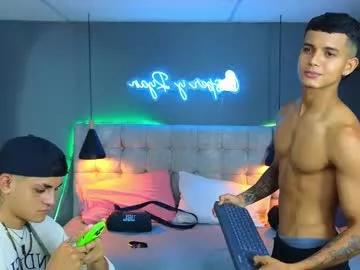 paradise_boy_s from Chaturbate