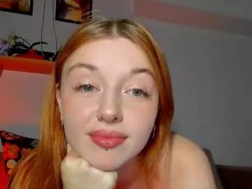 polly_luna from Chaturbate