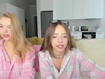poopl_18 from Chaturbate is Private