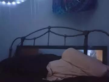 puddled_wonderland from Chaturbate