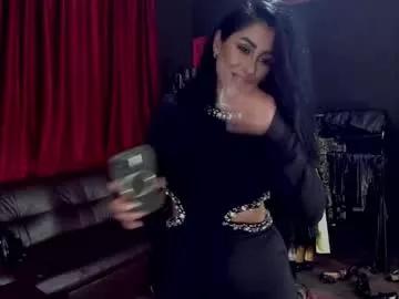 puffy_love from Chaturbate