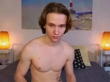 pupsenish from Chaturbate