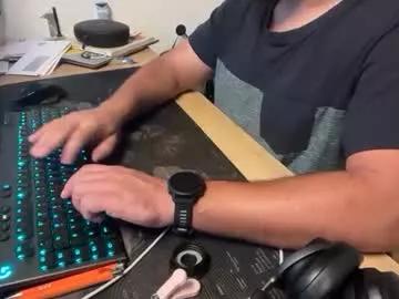 pussylickersucks77 from Chaturbate