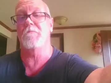 pussylover1365 from Chaturbate