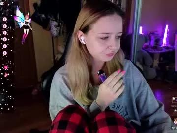 queen_kitty1818 from Chaturbate