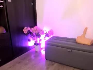 queen_liana from Chaturbate