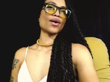queendom_ing from Chaturbate