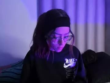 queenie_quinn09 from Chaturbate