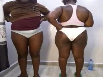queenkiah from Chaturbate