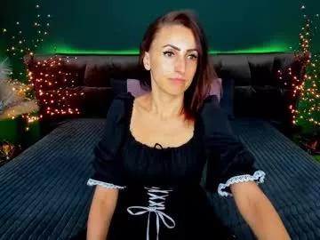 rebecca_diamonds from Chaturbate