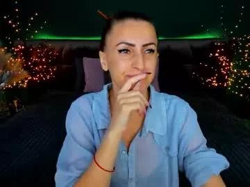 rebecca_diamonds from Chaturbate