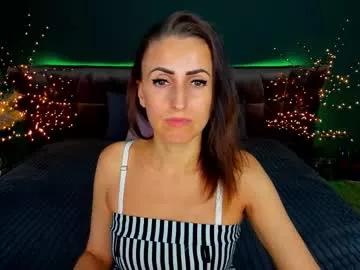 rebecca_diamonds from Chaturbate